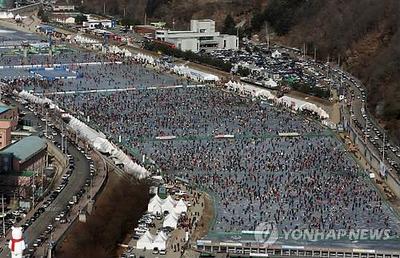 韩国小镇举办全球性冰雪庆典
