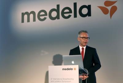 Michael Larsson, Chairman of the Board, Medela AG has great pleasure in presenting the symposium
