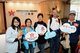 The seniors visited “Club Bauhinia”, Hong Kong Airlines Airport VIP Lounge at Terminal 1 to enjoy local delicacies like egg puffs and cart noodles