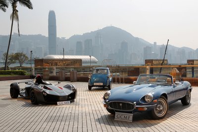 From left to right: BAC Mono, Car1 BMW Isetta, Jaguar E-type