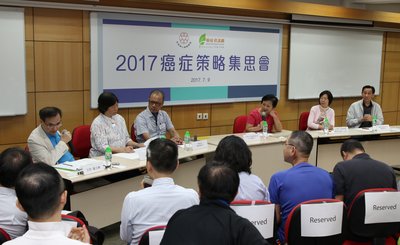 Various cancer patient group representatives gathered to discuss the difficulties confronting cancer patients and advocate the new government to address their needs.