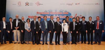 Group photo of Mrs. Fanny Law, Chairperson of Hong Kong Science and Technology Parks Corporation, Professor Tony Mok, Chairman of the Department of Clinical Oncology at the Chinese University of Hong Kong, Mr. Tony Yung, Chief Executive of Sanomics, the scientific partner of the conference (Second from the right) as well as the guest of honour and the speakers at the conference.