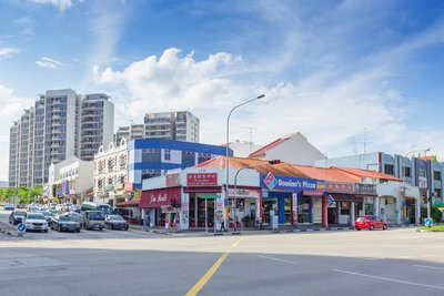 Probably the most recognisable street junction in Hougang, the junction of Simon Road and Upper Serangoon Road is in the Kovan neighbourhood, otherwise known as the “Lak Gor Jiok” or “6th milestone area of Serangoon Road”. (Image credit: Ken Koh)