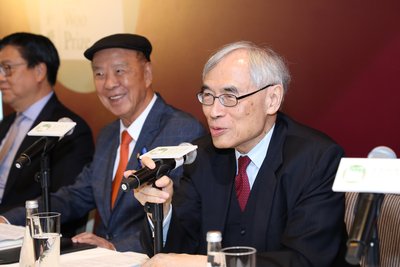 “吕志和奖”奖项推荐委员会主席 刘遵义教授