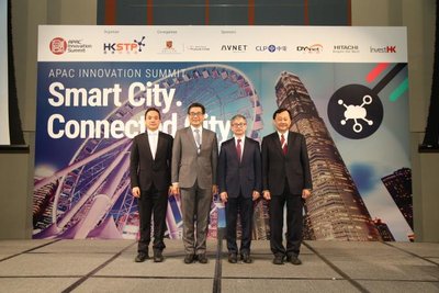HKSTP stages APAC Innovation Summit 2017 -- Smart City. Connected City. (From left ) HKSTP Chief Technology Officer George Tee, Government Chief Information Officer, HKSAR Government Ir. Allen Yeung, Under Secretary for Innovation and Technology, HKSAR Government Dr David Chung Wai-keung, Provost and Wei Lun Professor of Computer Science and Engineering at the Chinese University of Hong Kong Professor Benjamin Wah.