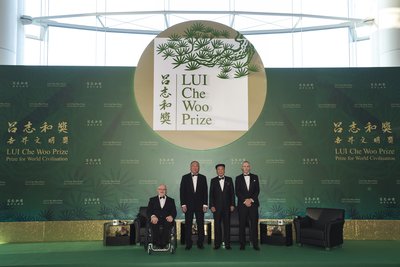 LUI Che Woo Prize - Prize for World Civilisation held its second Prize Presentation Ceremony on 3 October 2017. From left: Sir Philip Craven, President of International Paralympic Committee (IPC), representing IPC, Positive Energy Prize Laureate; Mr. Xie Zhenhua, Sustainability Prize Laureate; Dr. Lui Che Woo, Prize Founder; Mr. Chris Jochnick, President and CEO of Landesa, representing Landesa, Welfare Betterment Prize Laureate.