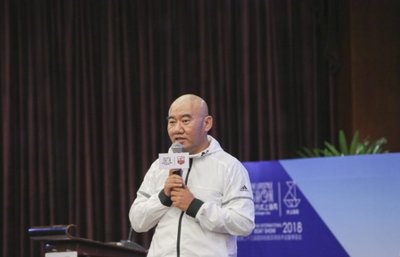 中国皮划艇同业会CEO邓继先生致欢迎辞