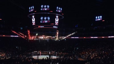 将军轮胎冠名中国内地首场“UFC格斗之夜”