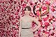 CPB肌膚之鑰全球品牌代言人菲莉斯迪鐘斯在洛杉磯主持了一項全球活動，以此歡慶該品牌的2018春夏組合和「燦爛的一天」宣傳活動，圖片來源：Stefanie Keenan / Getty Image。