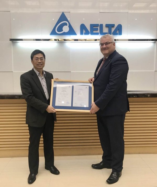 TUV Rheinland Awards Delta First Medical-Grade High-Voltage X-Ray Power Generator Certificate in Taiwan