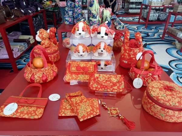 Emquatier中国春节氛围