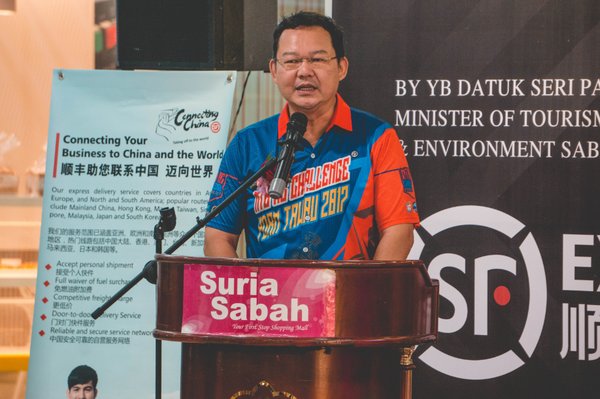 DATUK PANG YUK MING , the Assistant Minister of Tourism, Culture and Environment, Sabah