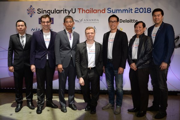 From left to right: Dr. Nuttapon Nimmanphatcharin, President and CEO, Digital Economy Promotion Agency; Liher Urbizu, MD, SAP Indochina; Orapong Thien-Ngern, CEO, Digital Ventures Company Limited; Dr. John Leslie Millar, Head of Exponential Social Enterprise Company Ltd.; Chanond Ruangkritya, President & CEO, Ananda Development; Dr. Janson Yap, Asia Pacific Leader, Deloitte Global Risk Advisory and Innovation Practice Leader, Deloitte Southeast Asia; Dr. Supachai Parchariyanon, SingularityU Bangkok Chapter