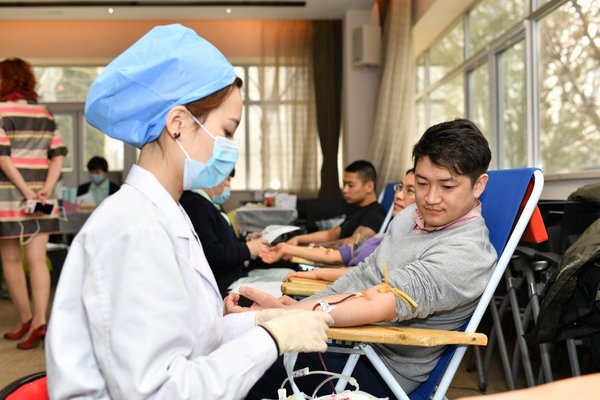 北京明德医院组织无偿献血活动