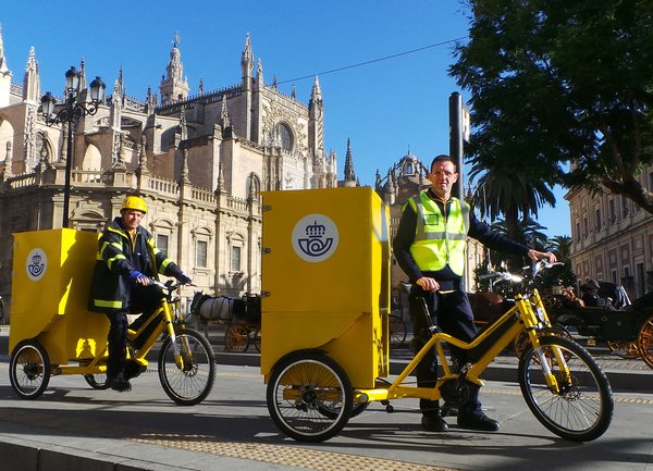 西班牙邮政使用搭载48V eBike系统的电动载货自行车，以环保、可持续方式投递包裹和信件。