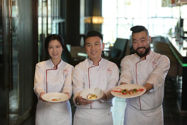 三位大厨：陈兰淑, Vicky Cheng 和 Andy Yang