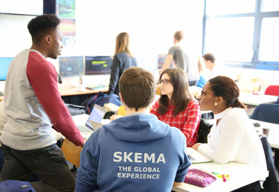 SKEMA金融市场与投资专业学生在日常学习中经常使用彭博终端