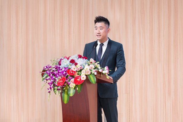 2018沪港青少年（双向）交流夏令营团长、香港中国商会常务副会长陈亨利
