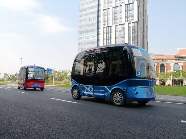 Apolong fully autonomous mini bus