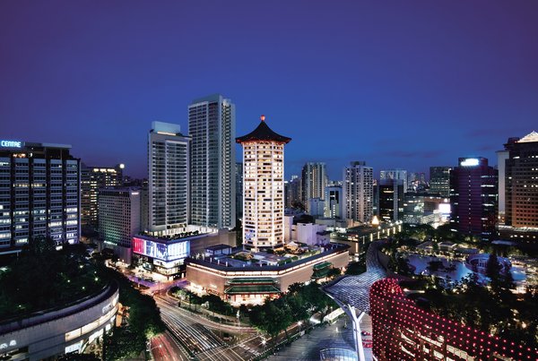 Iconic Singapore Getaway at Singapore Marriott Tang Plaza Hotel