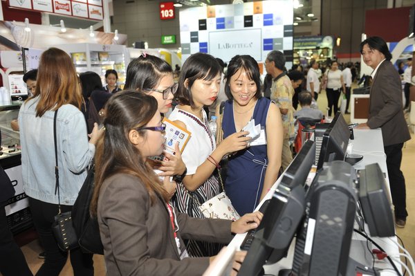 Exhibitor display food & beverage software at Food & Hotel Thailand