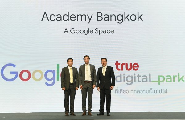 From left: Thanasorn Jaidee, President of True Digital Park; Ben King, Country Director, Google Thailand, and Dr. Kittinut Tikawan, President (Co) of True Corporation Plc during the announcement of Google and True Digital Park partnership.