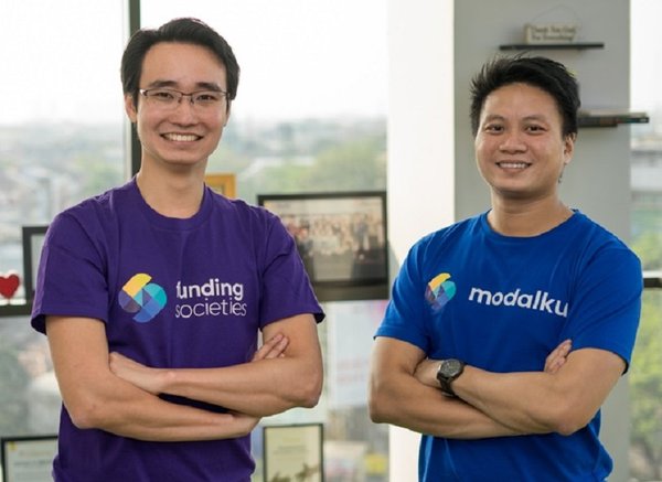 Kelvin Teo (left) and Reynold Wijaya (right), co-founders of Funding Societies