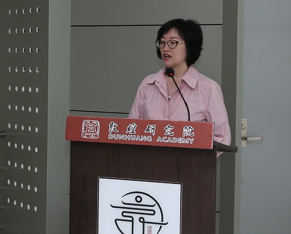 香港特別行政區政府駐北京辦事處林雅雯副主任對香港青年對敦煌文化的熱誠感到欣喜。