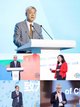中共上海市委副书记尹弘及各全球500强企业高管发言。