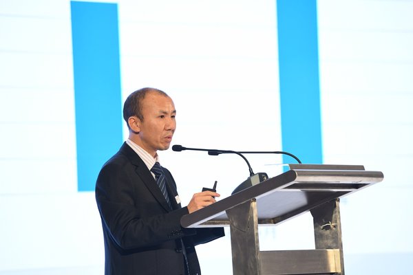 森信纸业(厦门)有限公司总经理郑尚柯在发布会现场进行发言