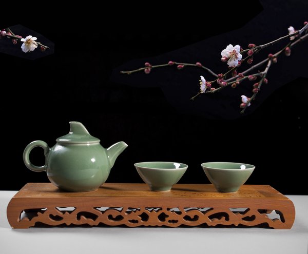 “丽星”限量款龙泉青瓷茶具