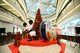 上海ifc商场内的“米奇90周年璀璨星光圣诞” 主题展