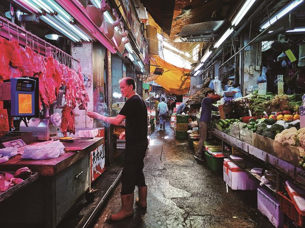 Photos of Hong Kong captured on the world’s first 48 Mega Pixel Rear Camera of the HONOR View20, by Cheng Yanan