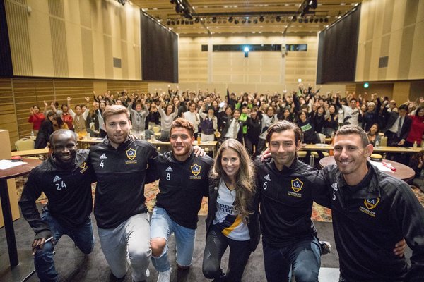 Five LA Galaxy players conducted sports nutrition and fitness training in Japan and Indonesia, alongside Dr. Dana Ryan, Director of Sports Performance and Education at Herbalife Nutrition.