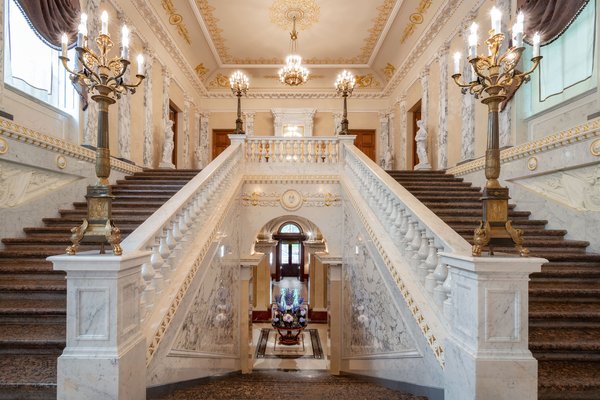 圣彼得堡狮子宫四季酒店 (1)