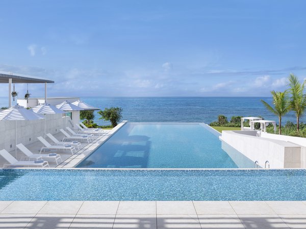 伊良部岛翠豪华精选酒店露天泳池 于水天之间饱览海天一线
