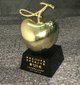 恒天然获上海静安区“2018年度经济贡献二百强”第125名奖杯