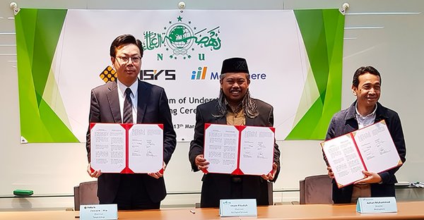From Left: Jason Ho -- Chairman of Taisys Group, Imam Pituduh -- Chairman of NU Digital Services, Azhan Muhammad -- Director of Mobisphere Inc. completed MOU signing in Taisys Taipei office.