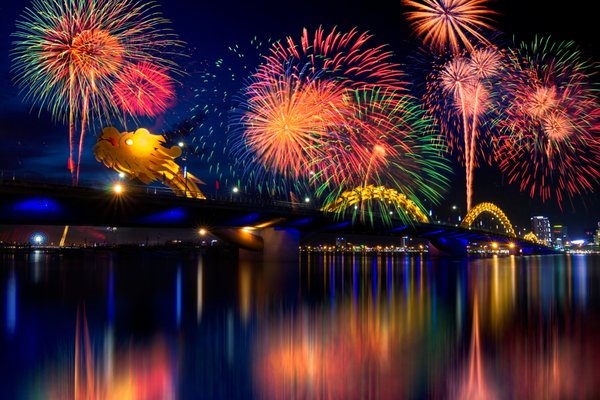 Da Nang International Fireworks Festival is now one of the largest and most popular events in Vietnam attracting international visitors and domestic travelers.