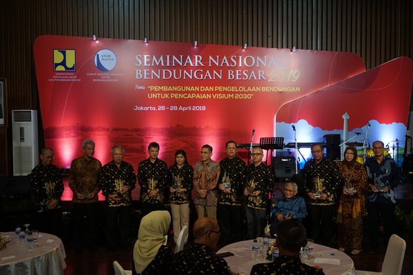 Indonesian Minister of Public Works & Public Housing at the Opening of National Seminar on Large Dams 2019.