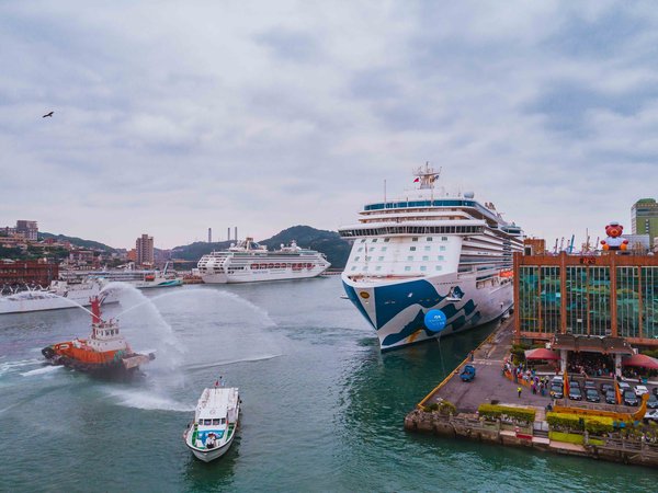 Majestic Princess, based in Keelung port, provides various itineraries to Japan and to Korea for Taiwan guests