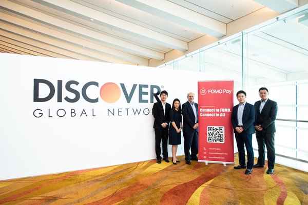 (From left to right) Mr. Zack Yang Zhan, COO and Co-Founder of FOMO Pay, Ms. Judy Chan, VP of Discover, Mr. Jonathon P. Gould, APAC Head of Acceptance Development of Discover, Mr. Louis Liu Xi, CEO and Co-Founder of FOMO Pay and Mr. Kelvin Lee, Senior VP of Discover, FOMO Pay and Discover Global Network announced a partnership to enable Discover Global Network cardholders the ability to use their cards at FOMO Pay’s merchants around the globe.