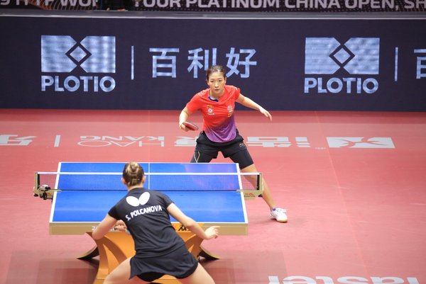 中国女将丁宁在女子单打的比赛英姿