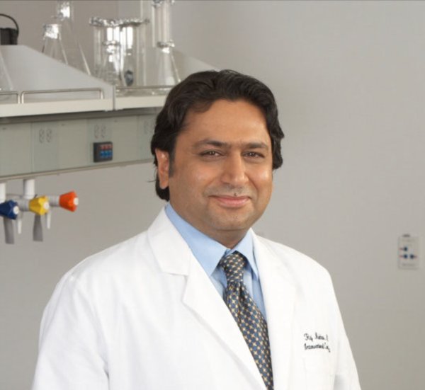 西达赛奈医疗中心介入心脏病专家Raj Makkar博士