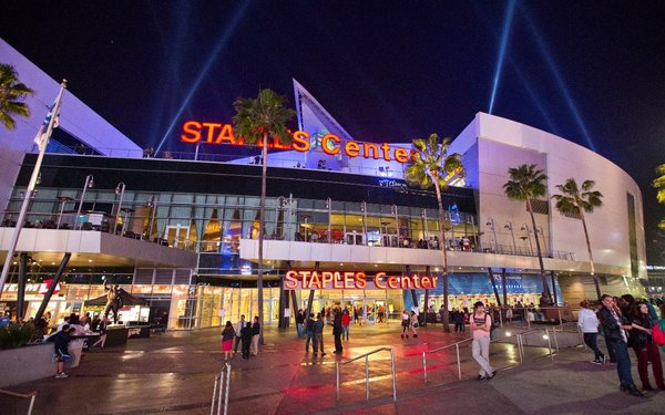 在斯台普斯中心来一场体育迷的朝圣 Staple Center