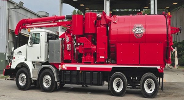 使用格南登福旗下鲁布斯奇RBDV真空泵的真空吸排车是公用事业的环保卫士
