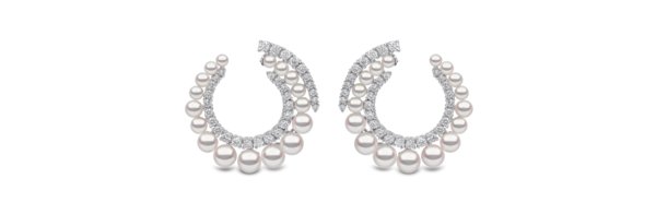 Pearl earrings by Yoko London