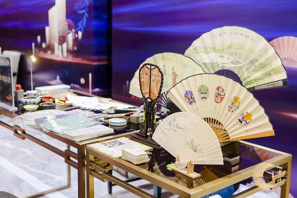 杭州新经济会议目的地北京推介会设置的杭州非遗文化展示
