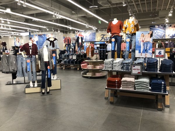 知名美国服饰品牌Old Navy