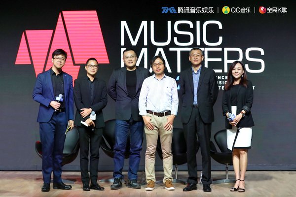 (From Left to Right) Dr. Simon Lui, Mr. Dennis Hau, Mr. Terry Zhao, Mr. Lei Zhang, Mr. Ray Zhuo and Ms. Kennex Tse decoded QQ Music and WeSing’s IoT smart music ecosystem